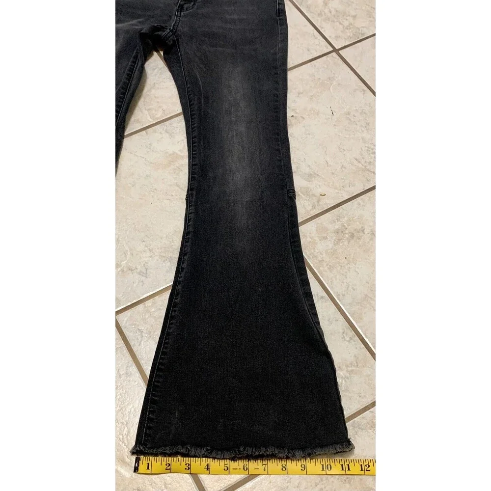 L&B Lucky And Blessed Viniage Women’s Size 8 Black Flare Jeans Y2K Raw Hem